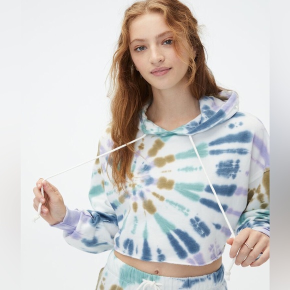 Tie-Dye Cropped Boyfriend Hoodie and Sweatpants. New - Picture 3 of 10